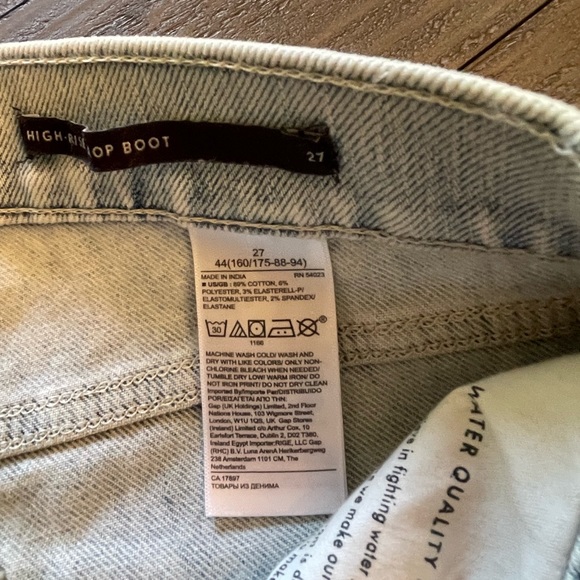 NWT Banana Republic High Rise Crop bootcut ladies jeans - Picture 8 of 11